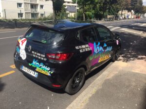 Voiture publicitaire