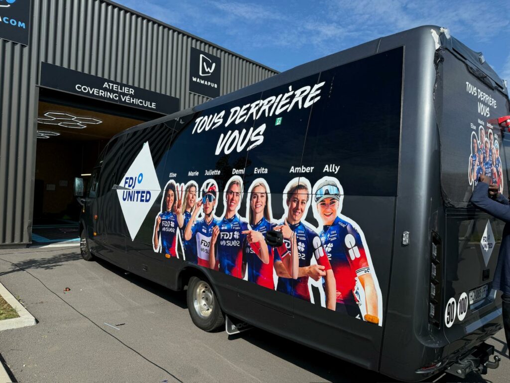 prix publicité sur une voiture normandie