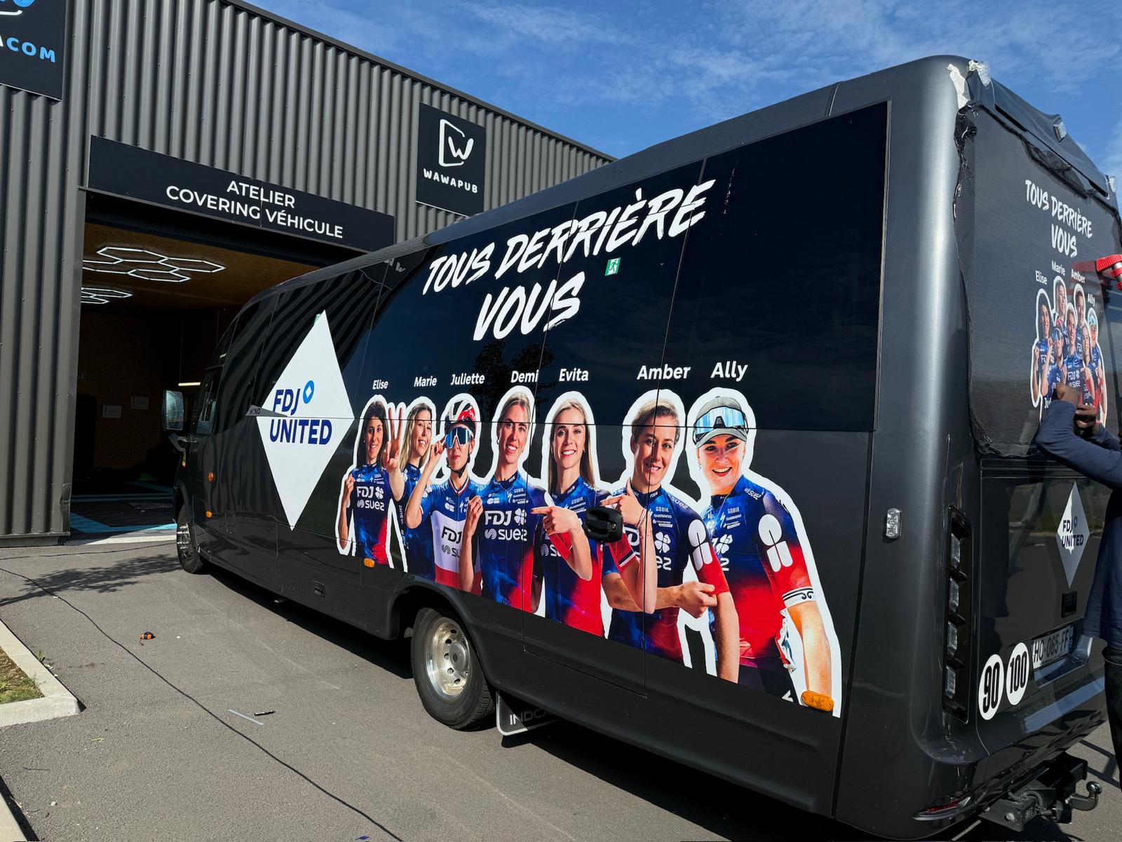 prix publicité sur une voiture normandie