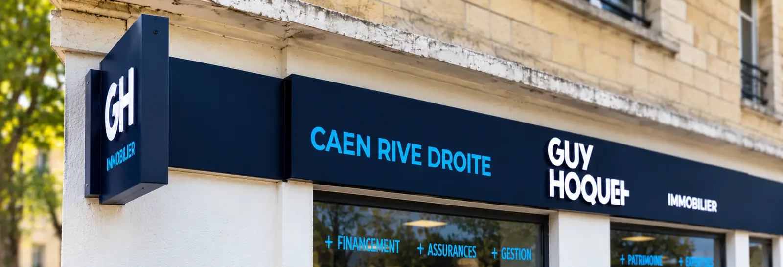 Enseigne bandeau Guy Hoquet Caen Rive Droite vue de face
